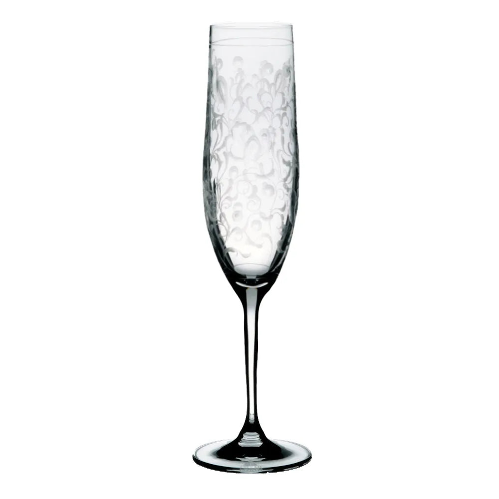 Champagnerflöte mit aufwändiger Handgravur verziert