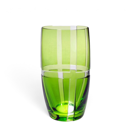 hellgrünes Wasserglas Quadrone in Vorderansicht